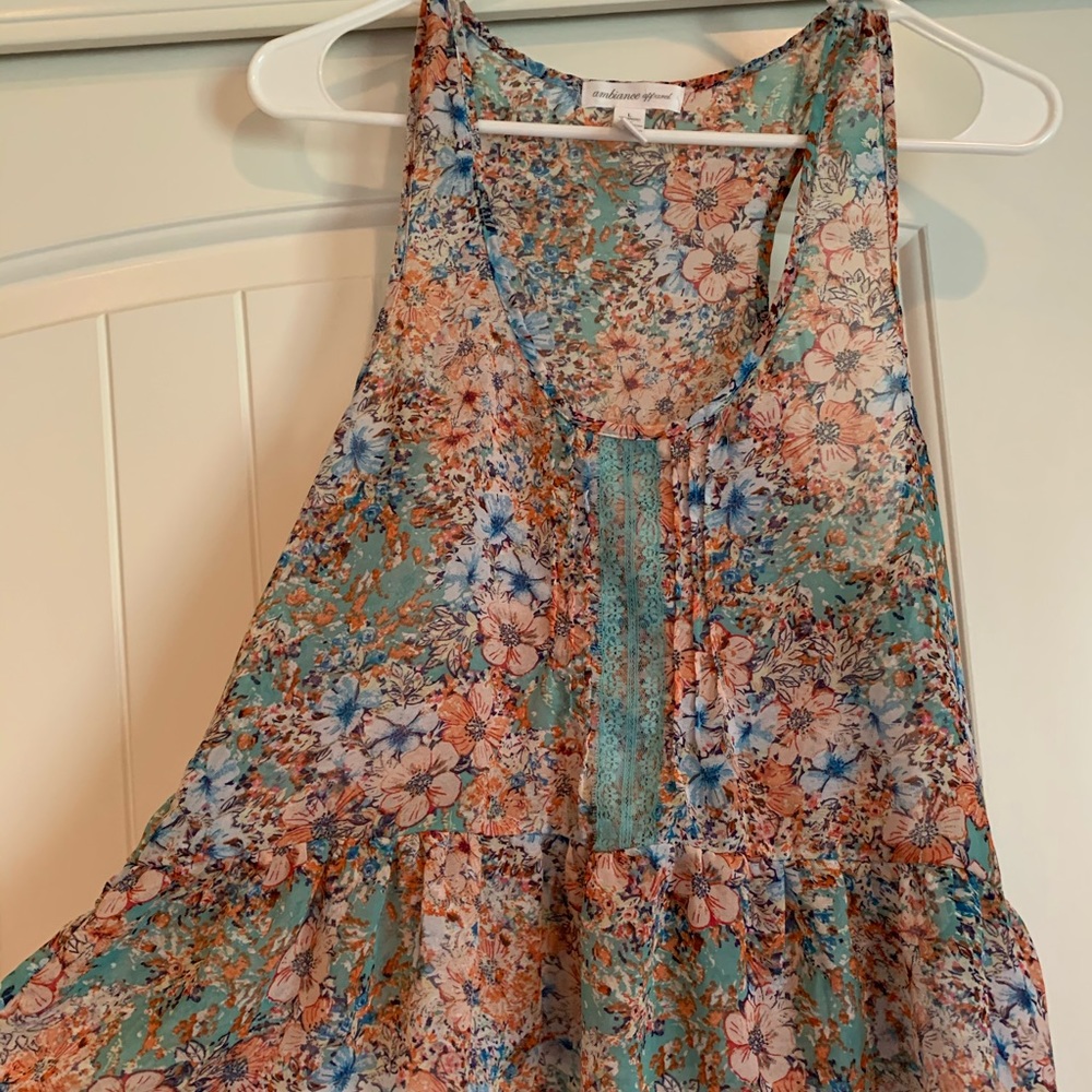 Floral Cropped Flowy Top